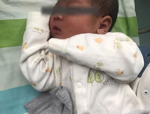 深圳刘女士喜得一子